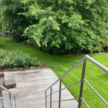 Rustig Appartement In Het Groen Met Terras Kontich Dış mekan fotoğraf